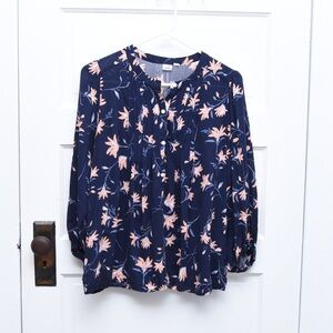 Gap women’s blue boho style pin tuck detail floral shirt size small